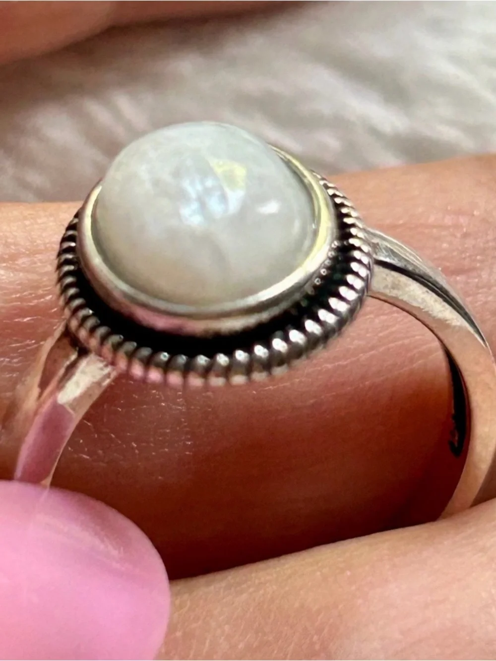 Sterling Silver S925 White Milky Moonstone Oval Ring Size 8 New S 925 jewelry